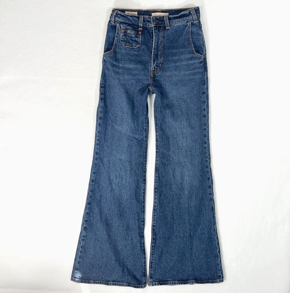 LEVIS Ribcage Bell Jeans 24 Flare High Rise Retro 70s Boho Festival Cowgirl Wide